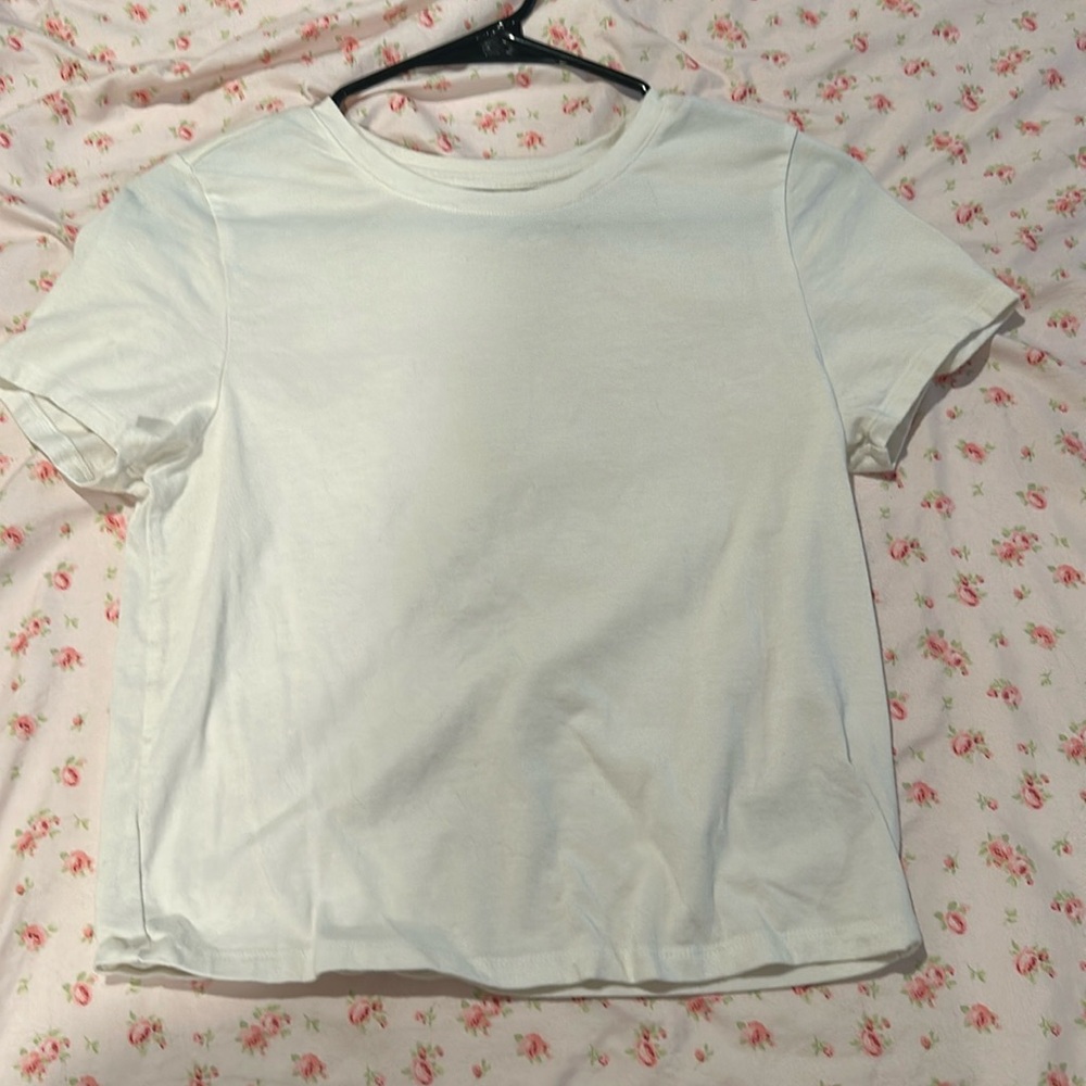 Old Navy White Crop Tee